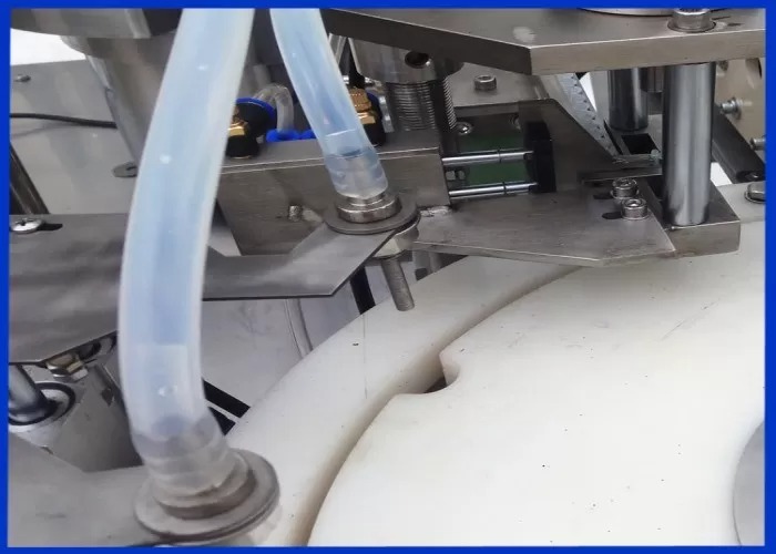 Eye Drop Automatic Liquid Filling Machine